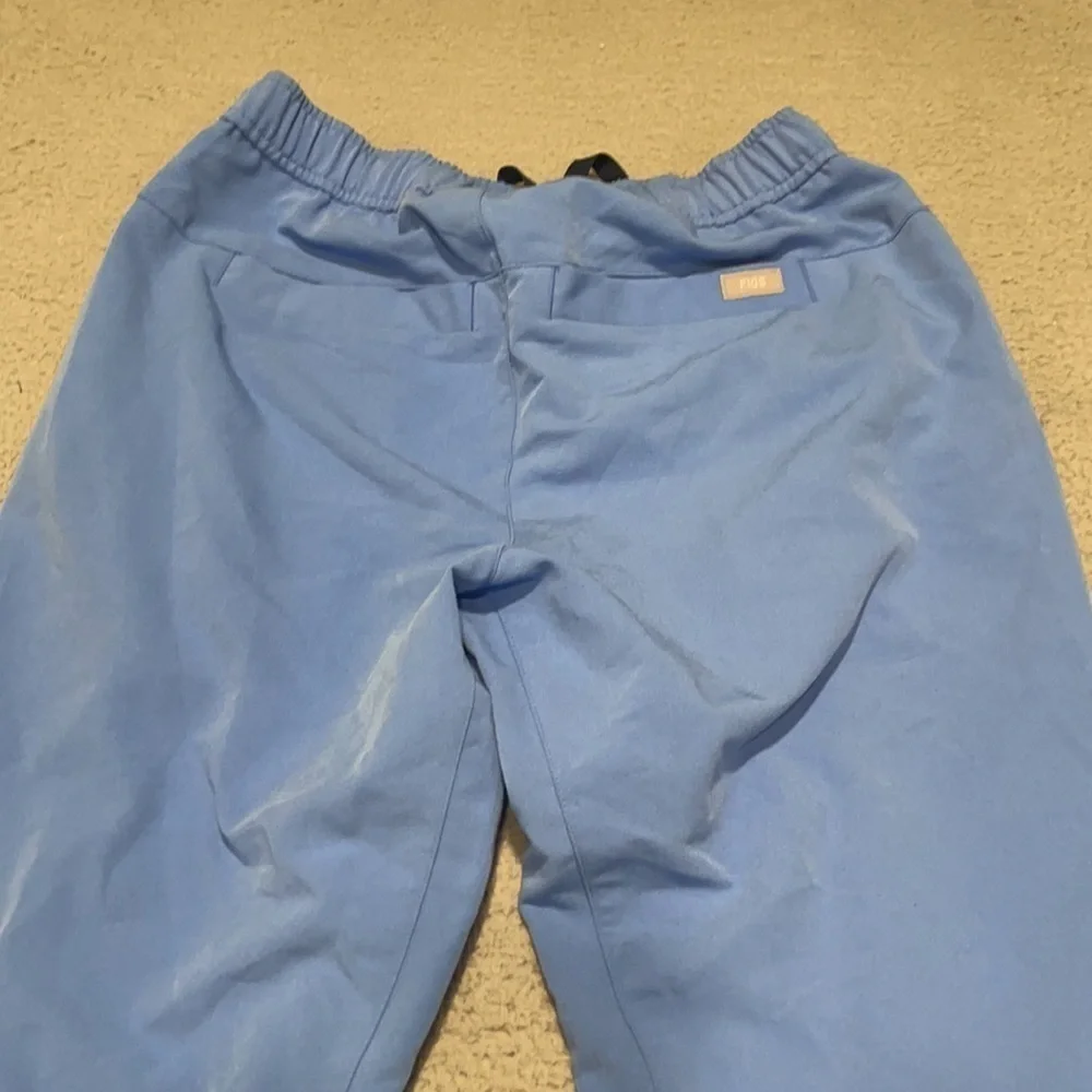 FIGS Tansen Jogger Scrub Pants for Men — Slim Fit, 5 Pockets, size XS